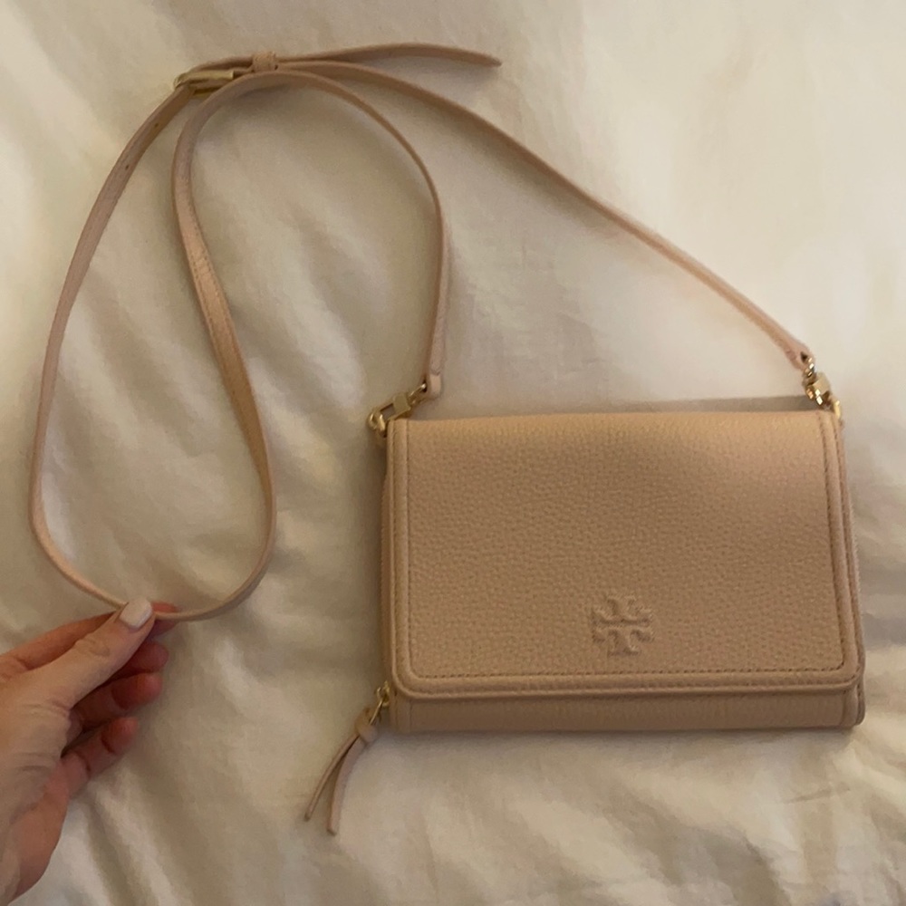 Thea pebble leather cross body